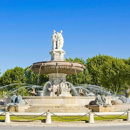 Ibis Budget Pertuis Portes Du Luberon Exterior photo